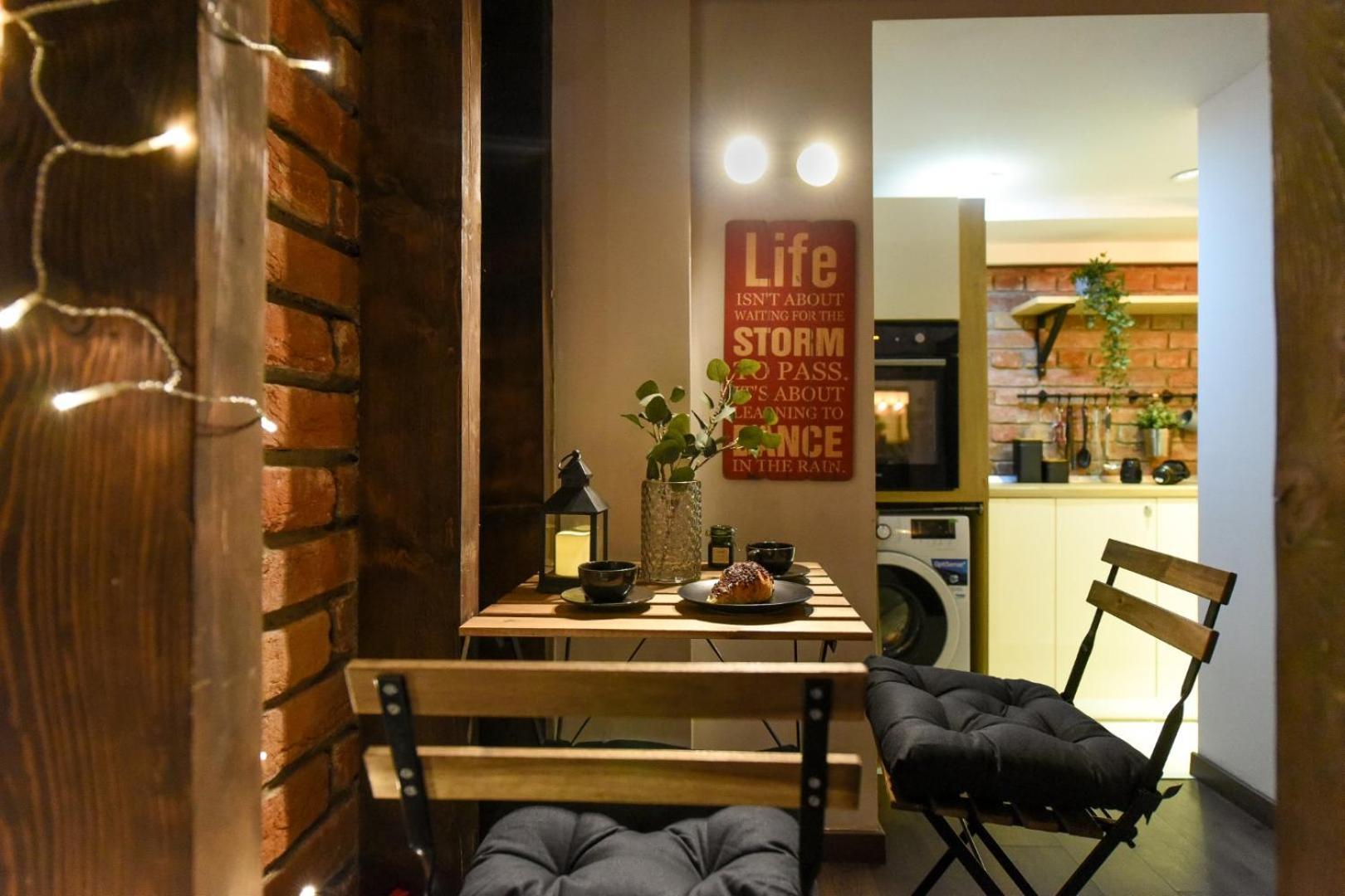 Central Comfort - Duplex-Style Studios On Regina Elisabeta 布加勒斯特 客房 照片
