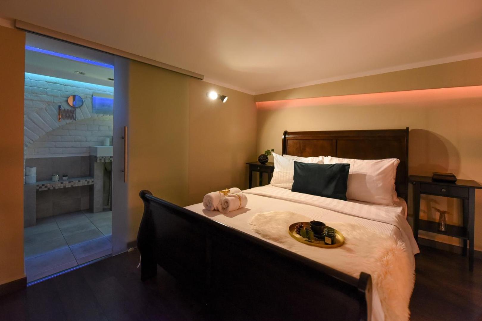 Central Comfort - Duplex-Style Studios On Regina Elisabeta 布加勒斯特 客房 照片