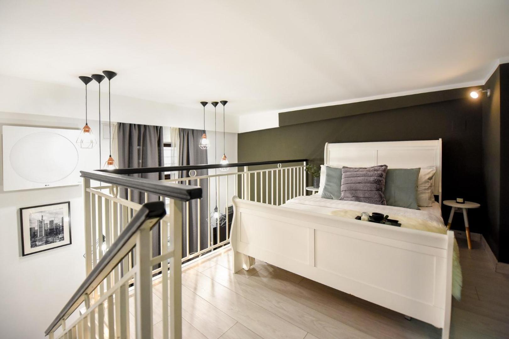 Central Comfort - Duplex-Style Studios On Regina Elisabeta 布加勒斯特 客房 照片