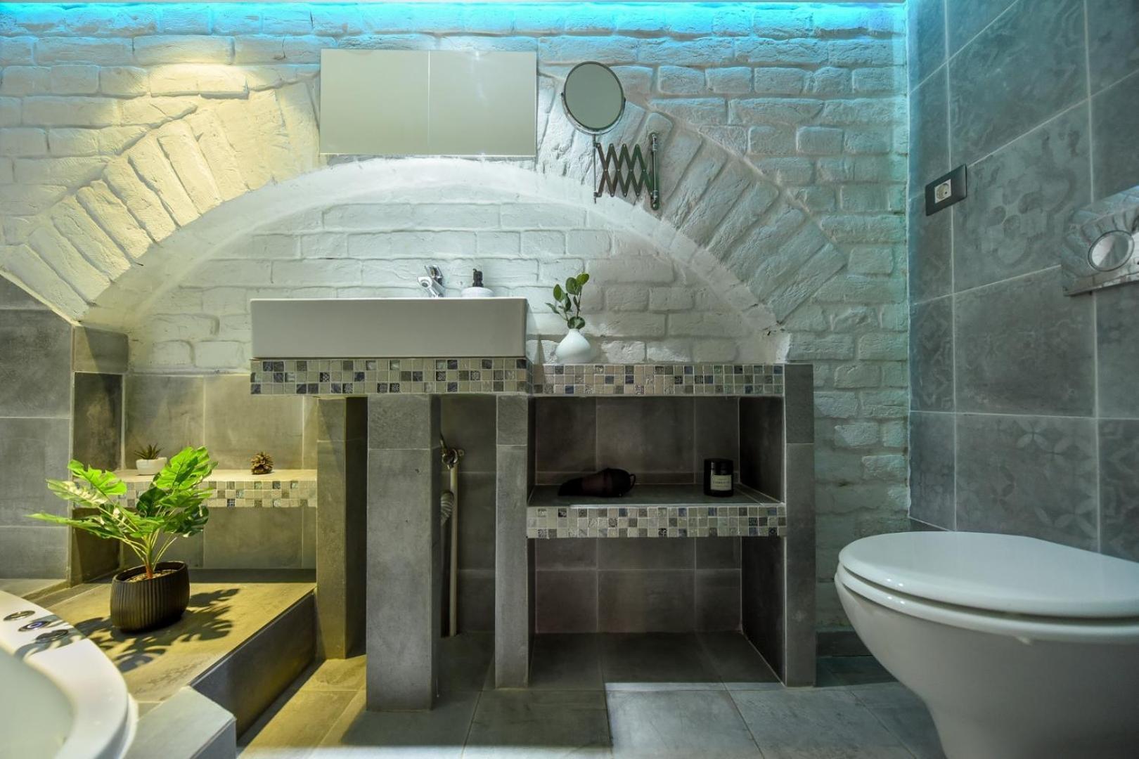 Central Comfort - Duplex-Style Studios On Regina Elisabeta 布加勒斯特 客房 照片